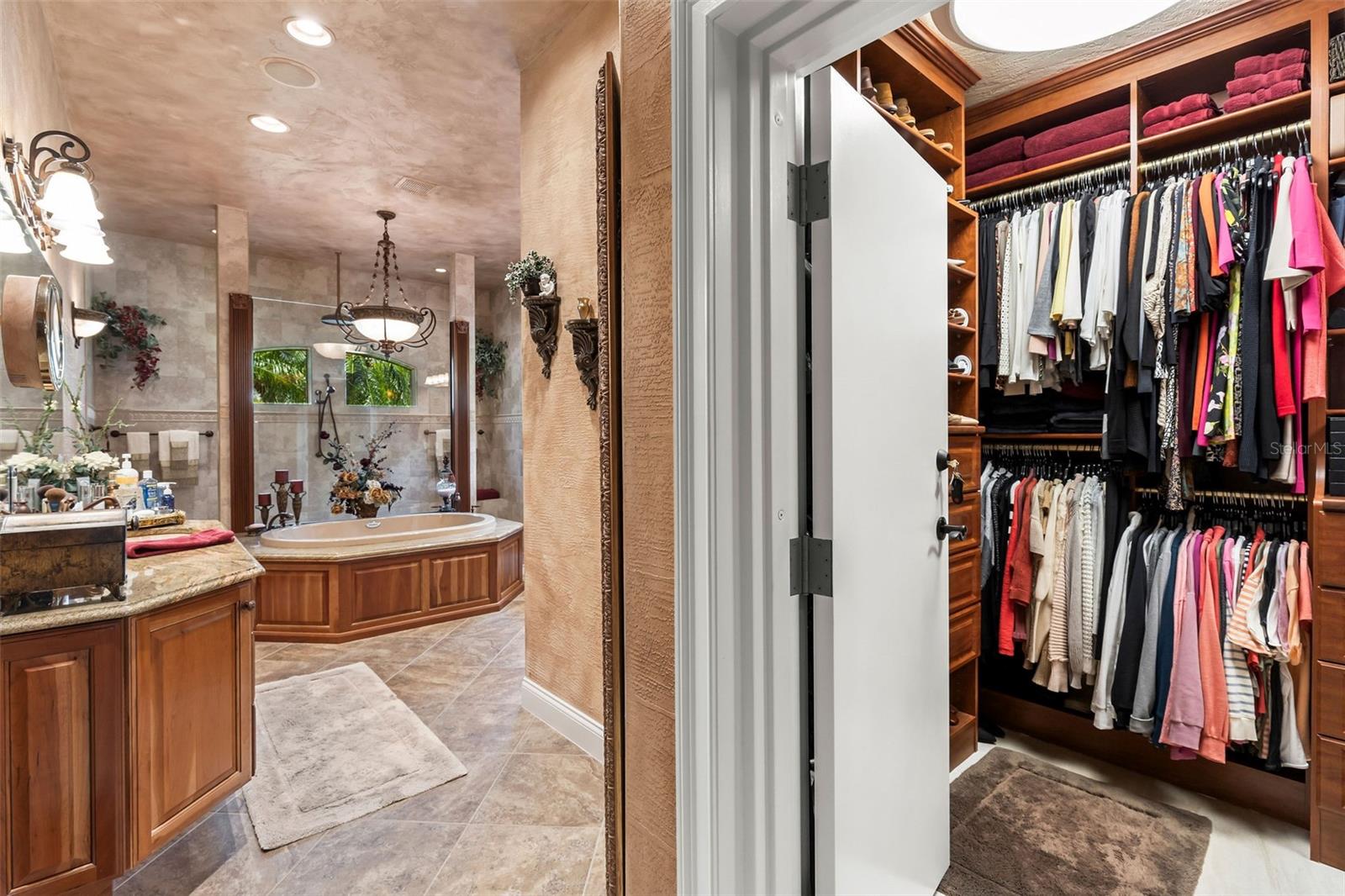 Image 29 of 100 For 3592 Grande Tuscany Way
