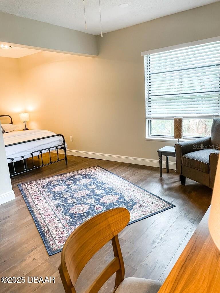 Listing photo id 25 for 404 Ridgewood Avenue