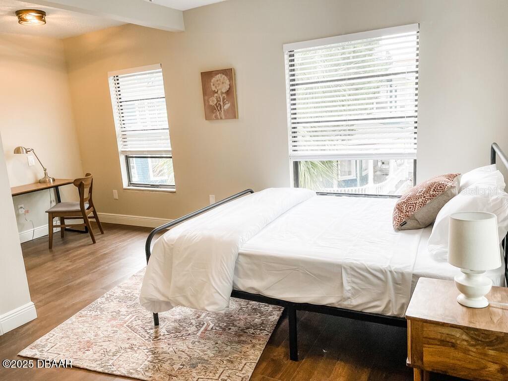 Listing photo id 27 for 404 Ridgewood Avenue