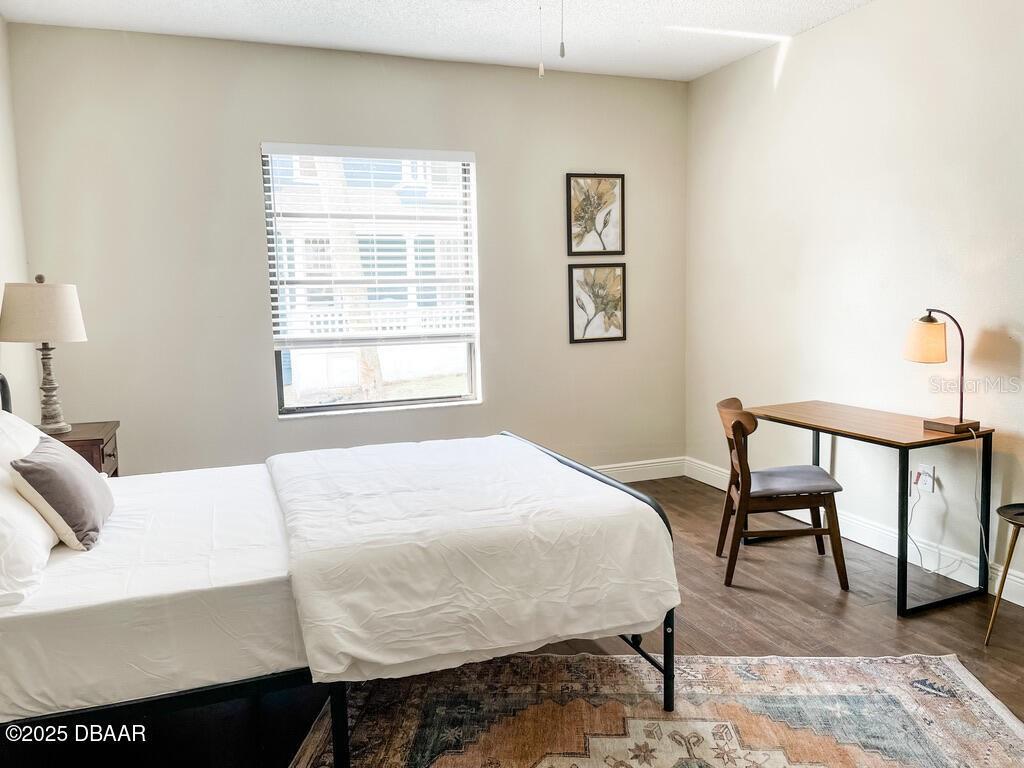 Listing photo id 29 for 404 Ridgewood Avenue