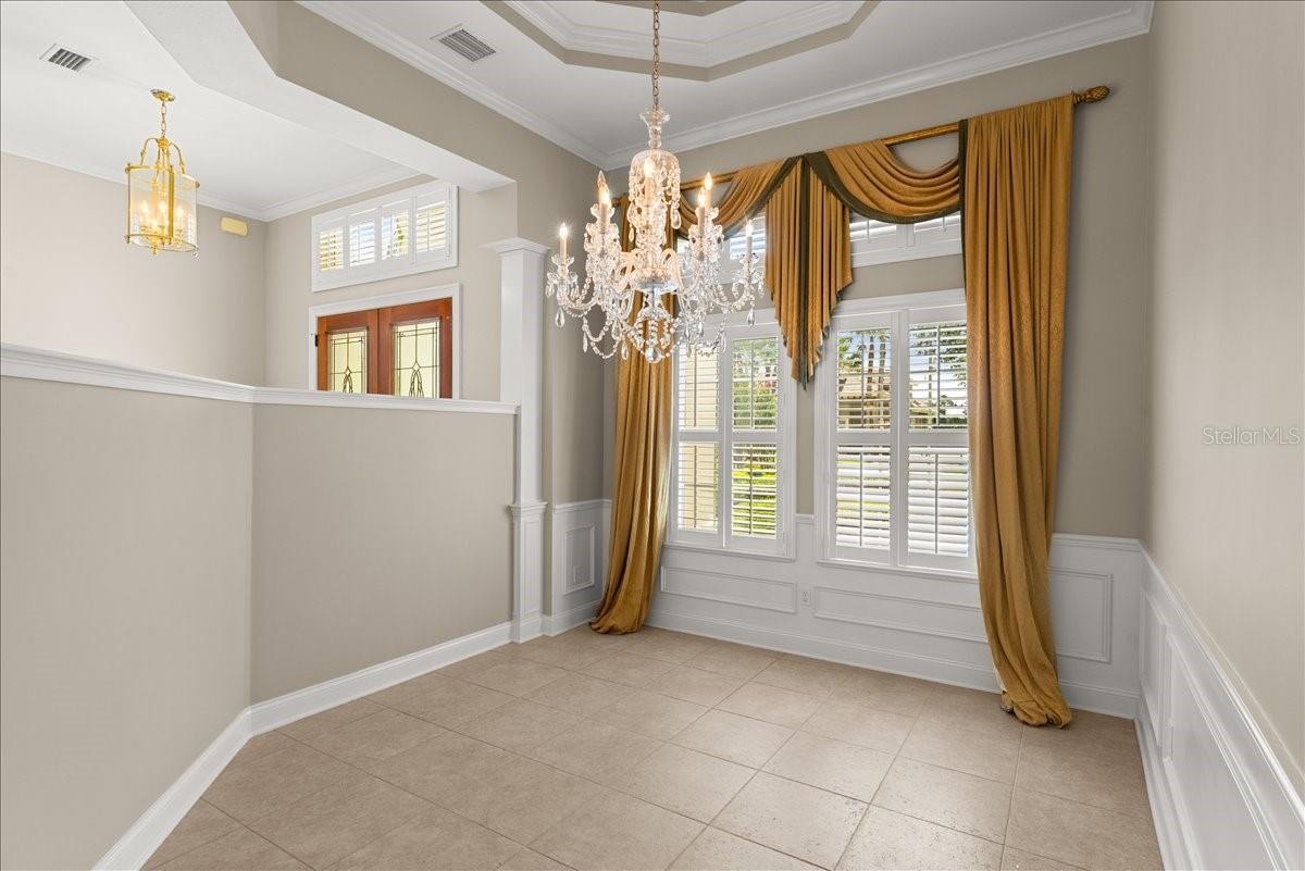 Image 9 of 49 For 1324 Dovercourt Lane