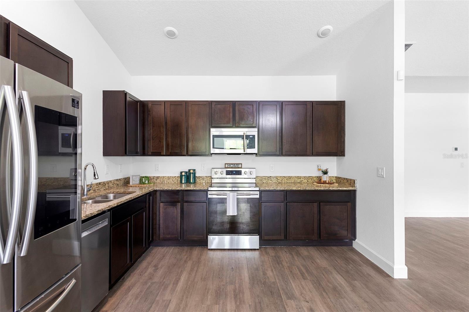 Image 11 of 25 For 1683 10th Avenue