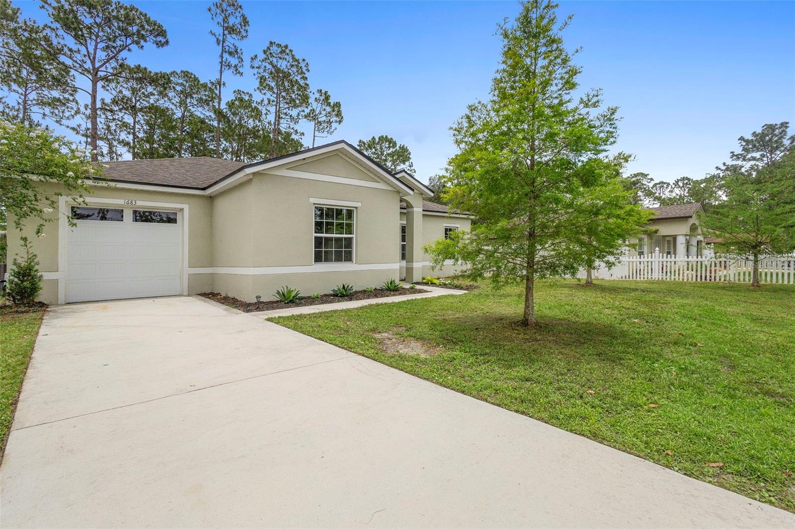 Image 2 of 25 For 1683 10th Avenue