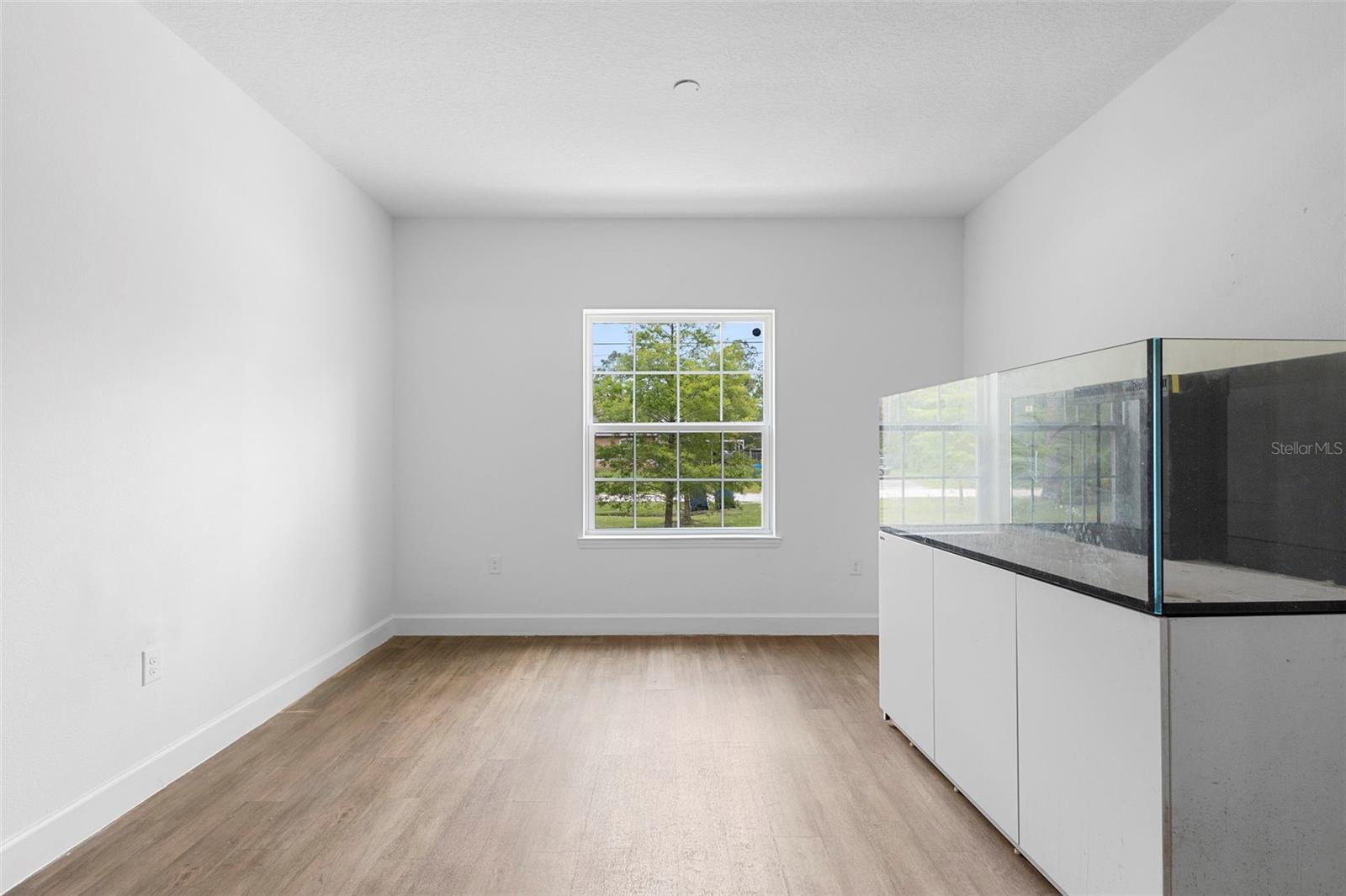 Image 8 of 25 For 1683 10th Avenue