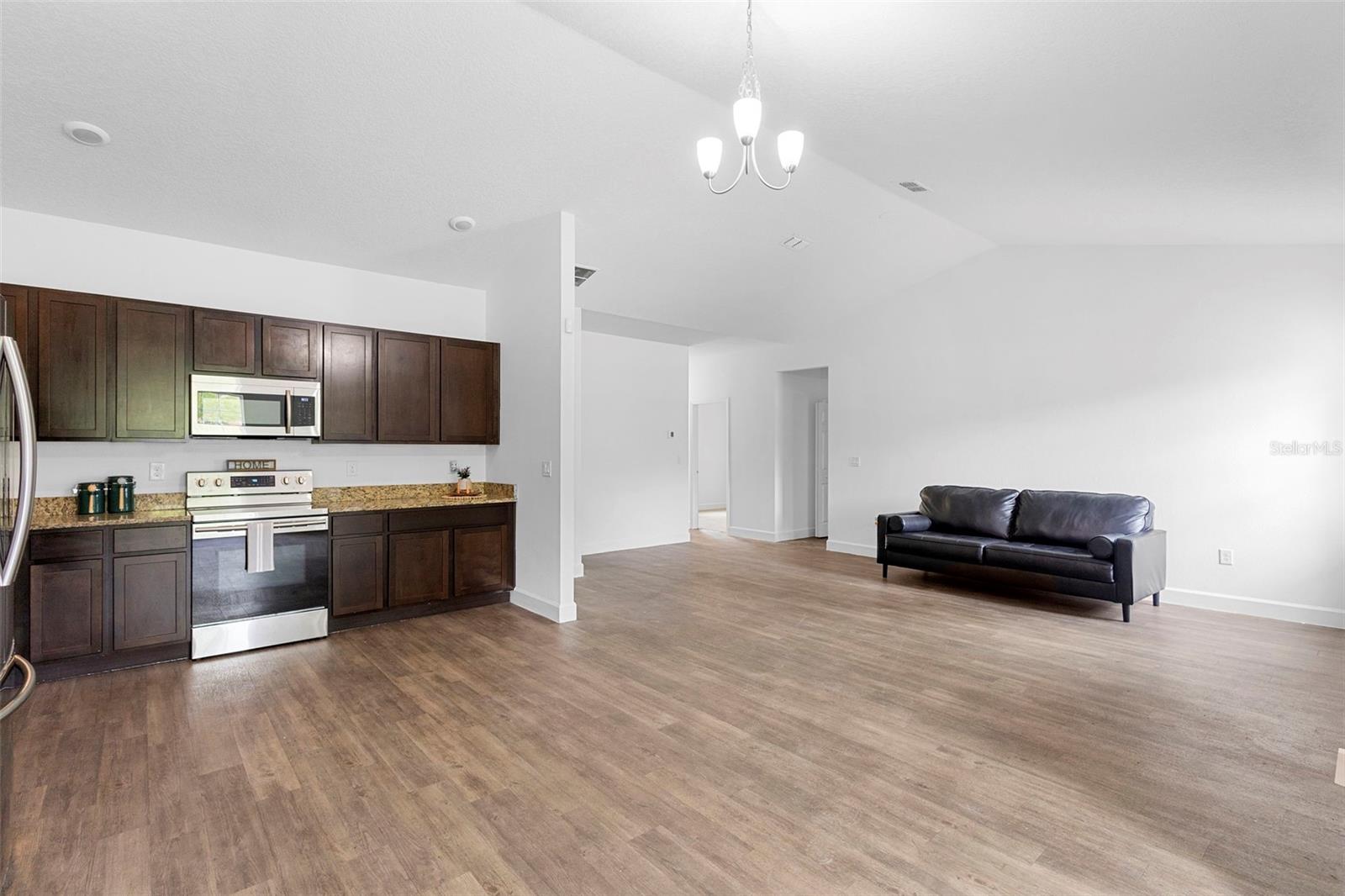 Image 9 of 25 For 1683 10th Avenue