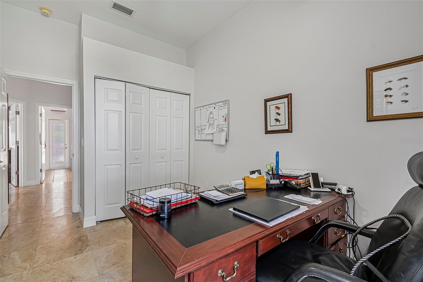 Image 39 of 82 For 45 Saint Andrews Court