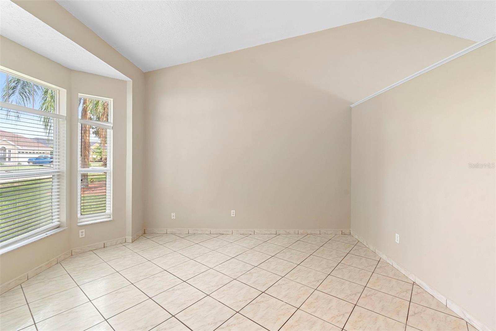 Image 50 of 63 For 2708 Smithfield Drive