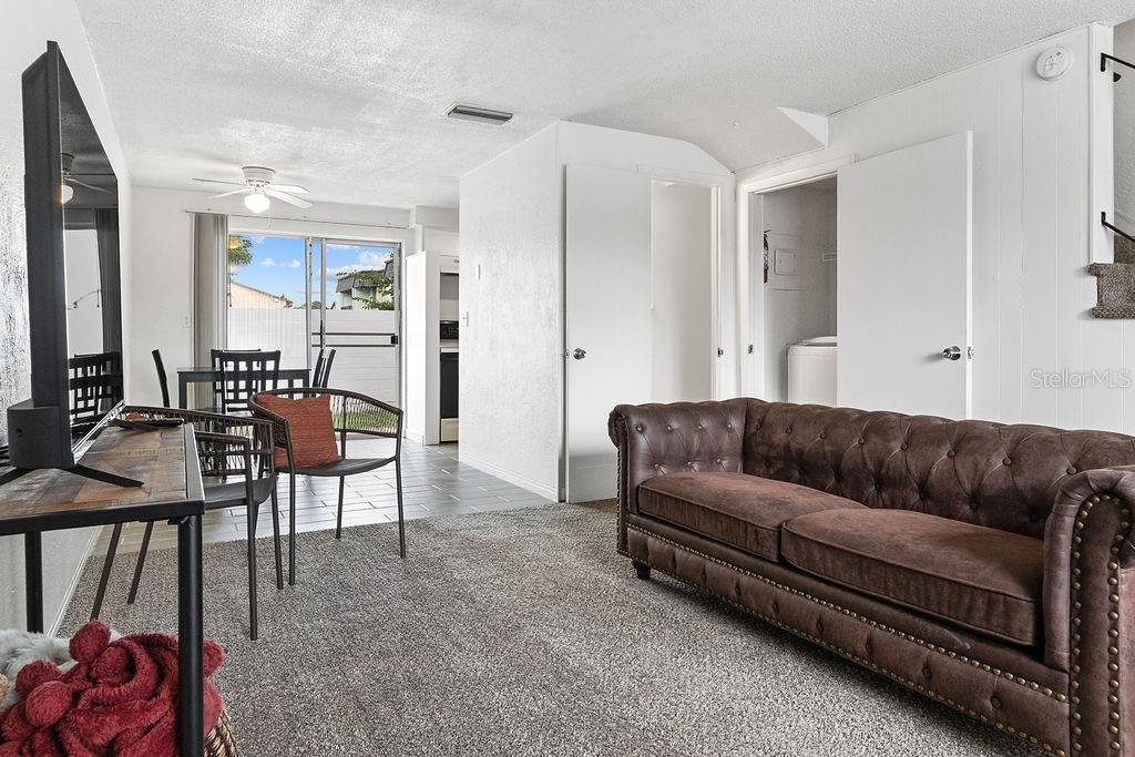 Image 2 of 14 For 1610 Palmetto Avenue 25