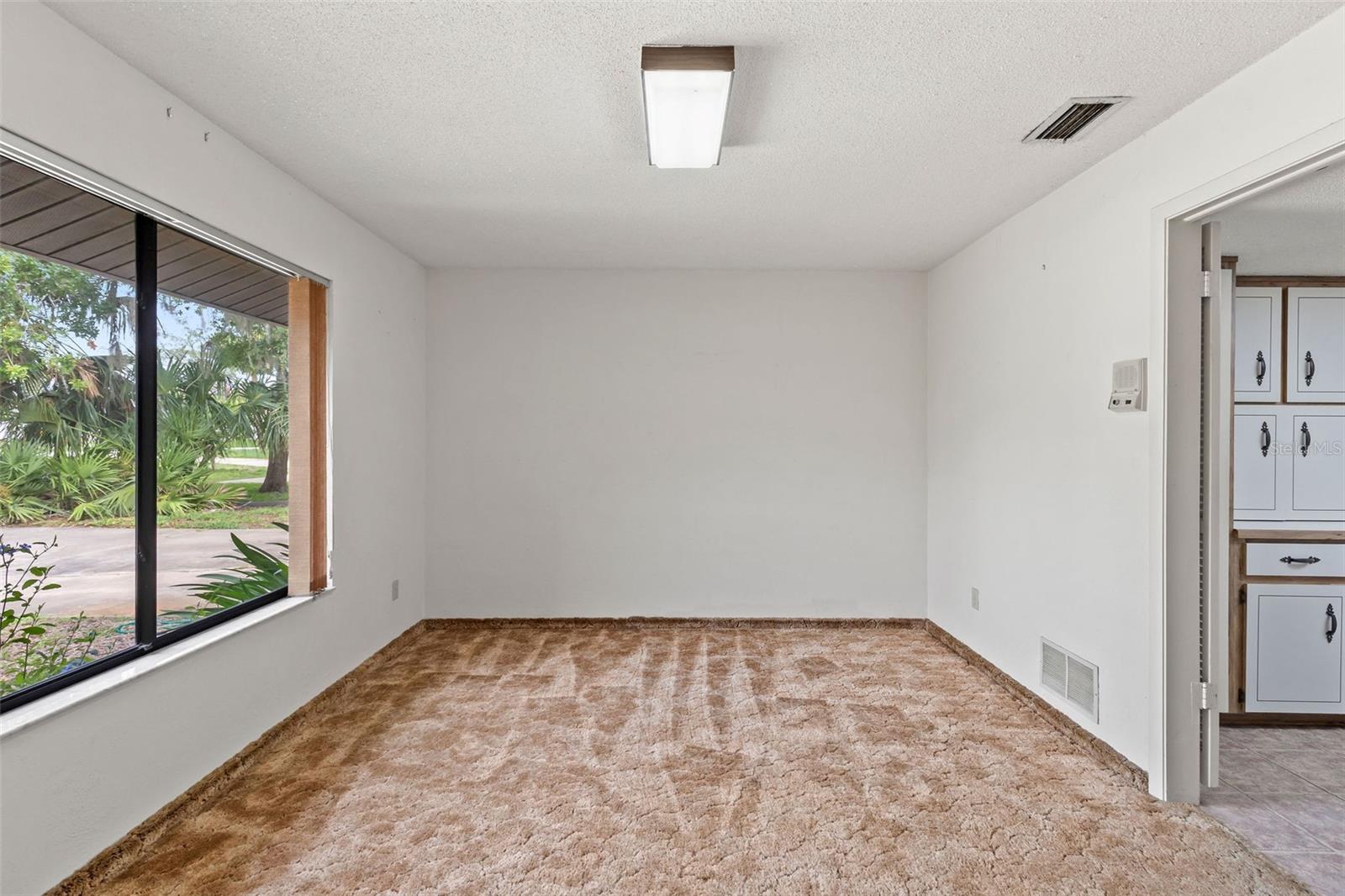 Image 6 of 47 For 1411 Beach Street