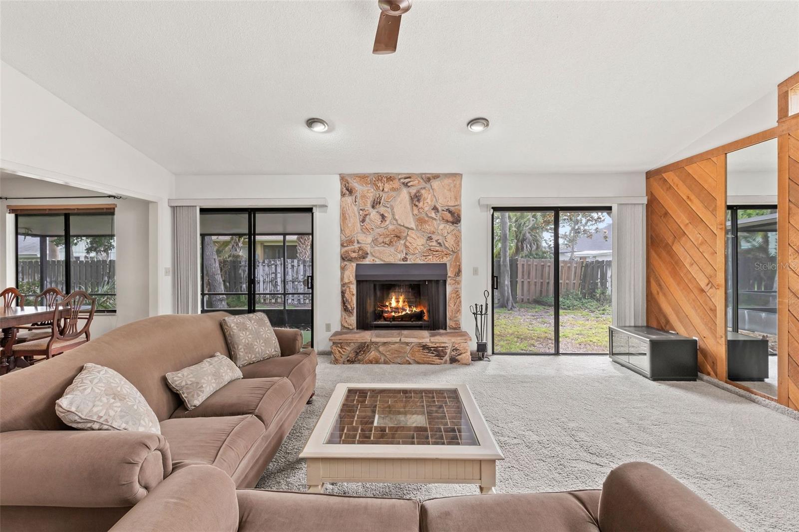 Image 9 of 47 For 1411 Beach Street