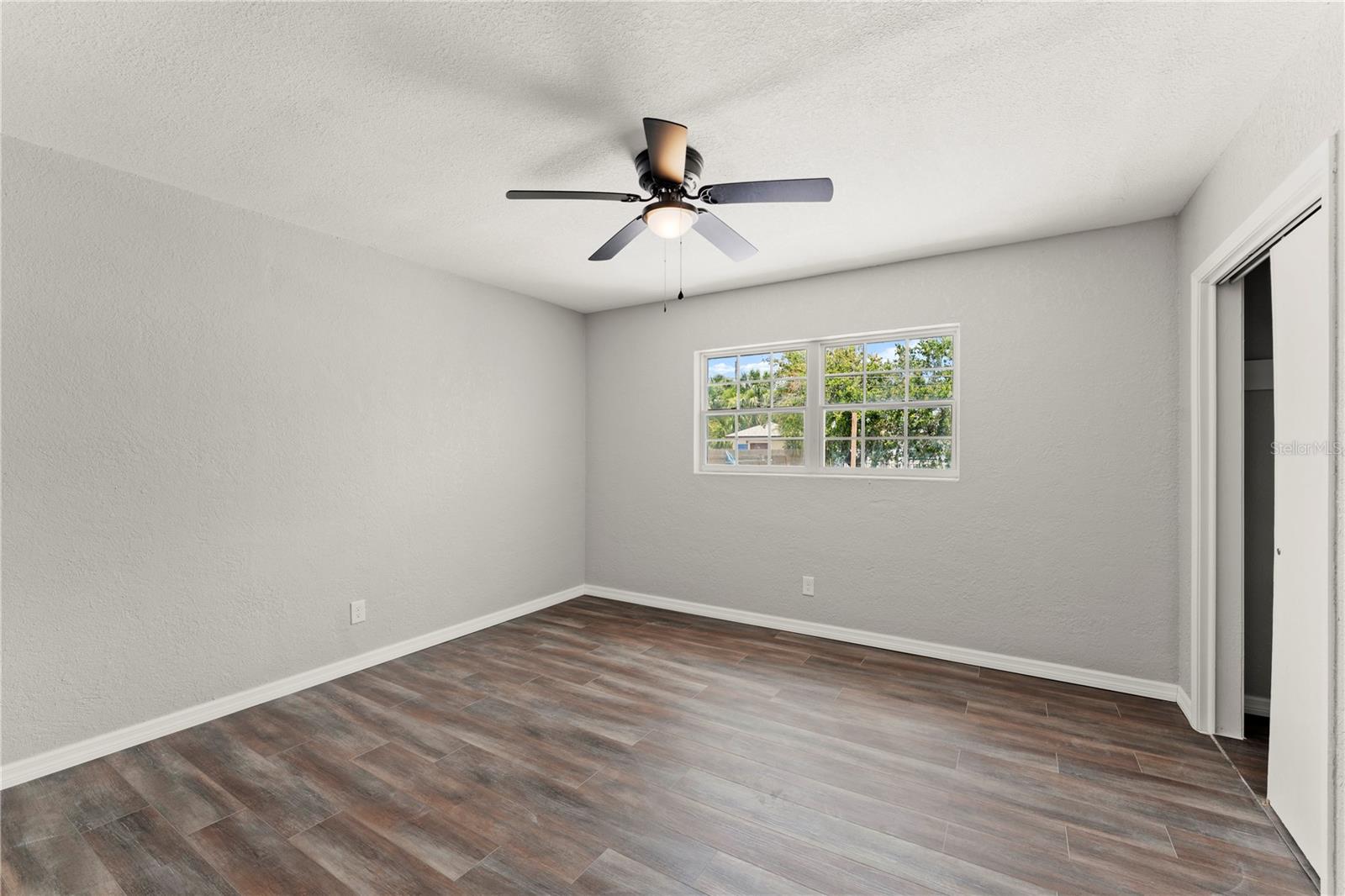 Image 38 of 49 For 1027 Bel Aire Drive