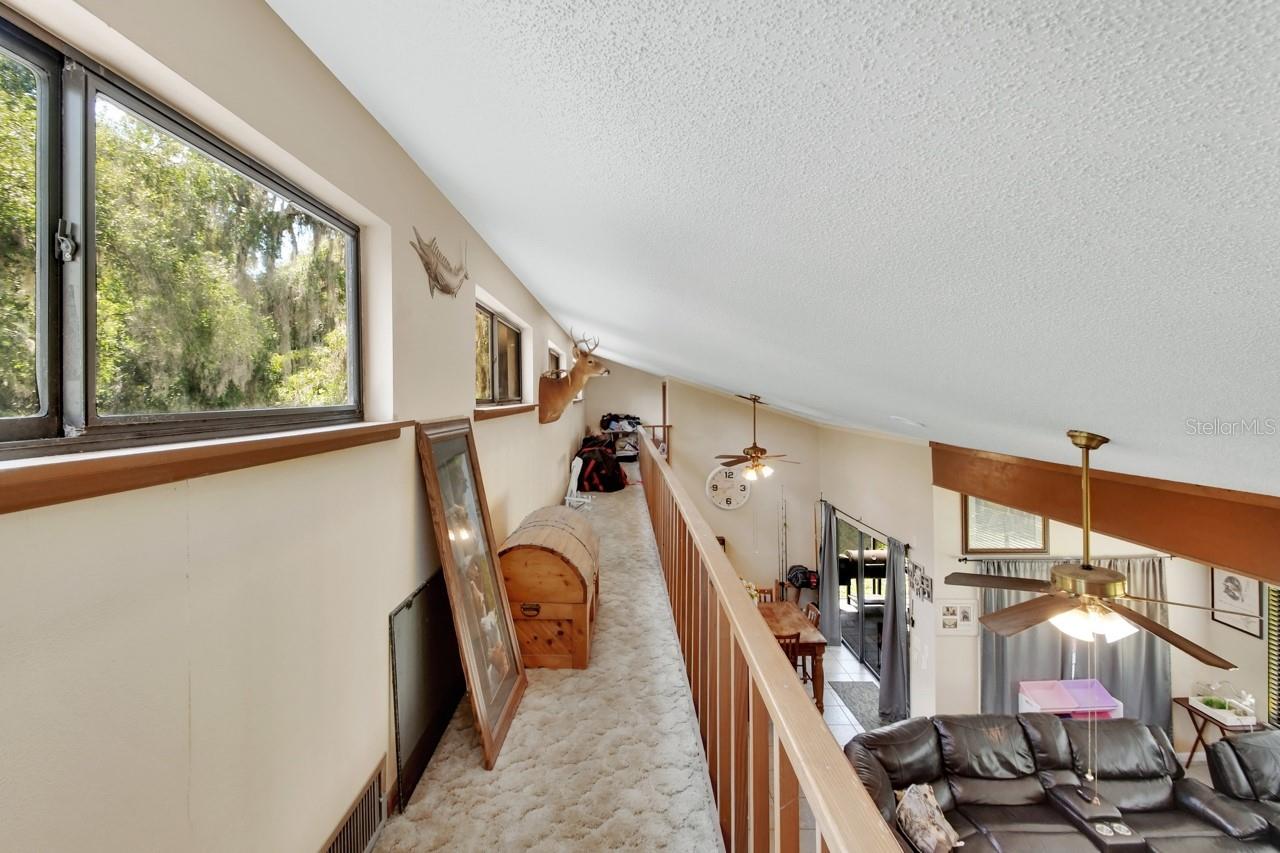Image 15 of 32 For 910 Braddock Road