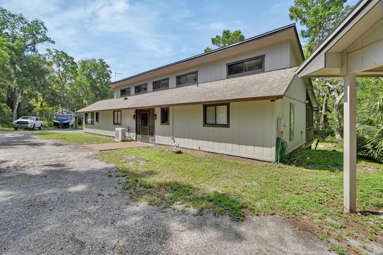 Image 31 of 32 For 910 Braddock Road