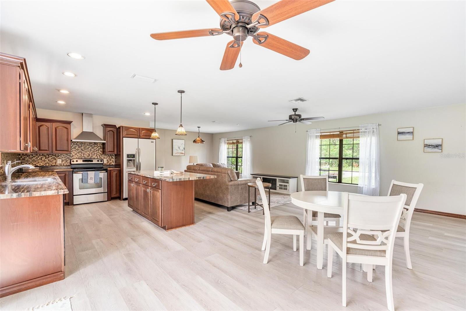 Image 16 of 30 For 2127 3rd Avenue