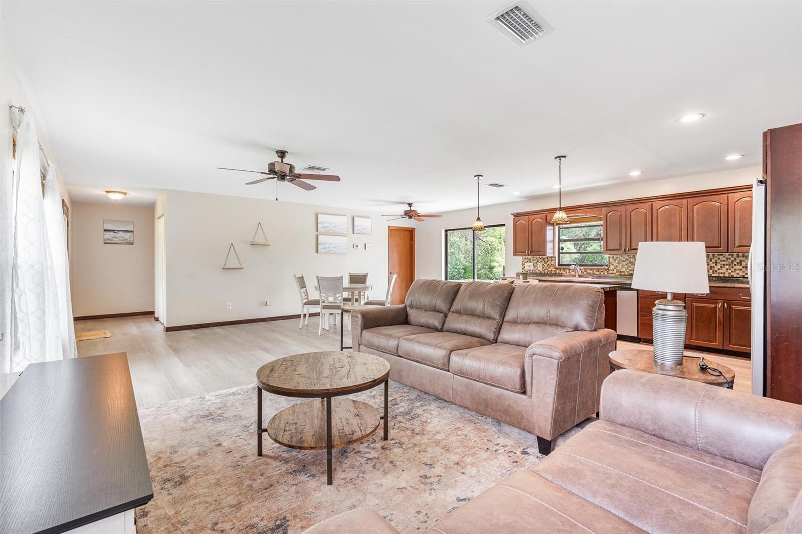 Image 19 of 30 For 2127 3rd Avenue
