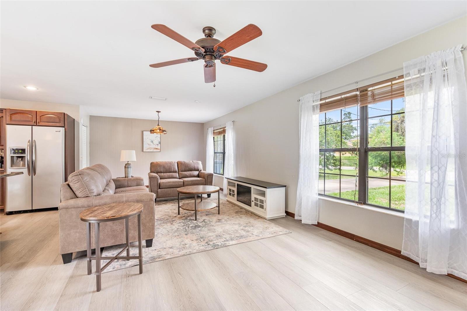 Image 5 of 30 For 2127 3rd Avenue