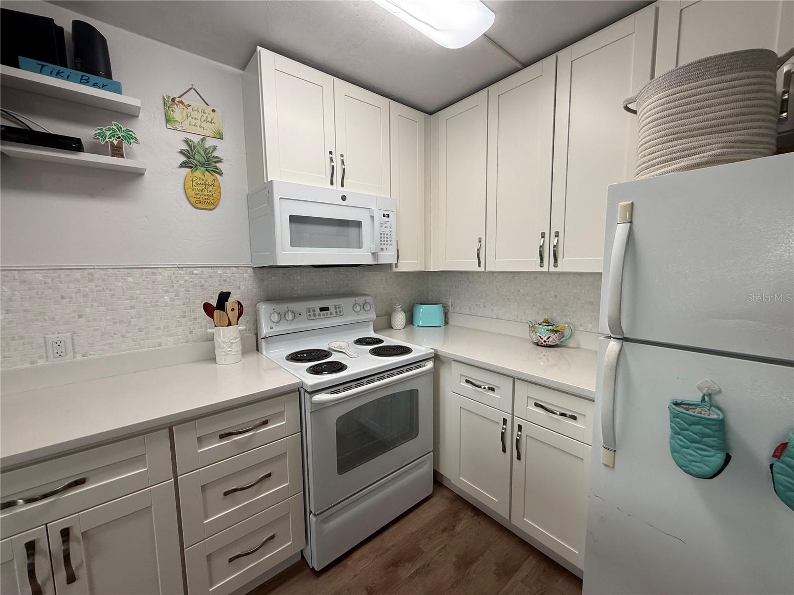 Image 10 of 37 For 2711 Halifax Avenue 288