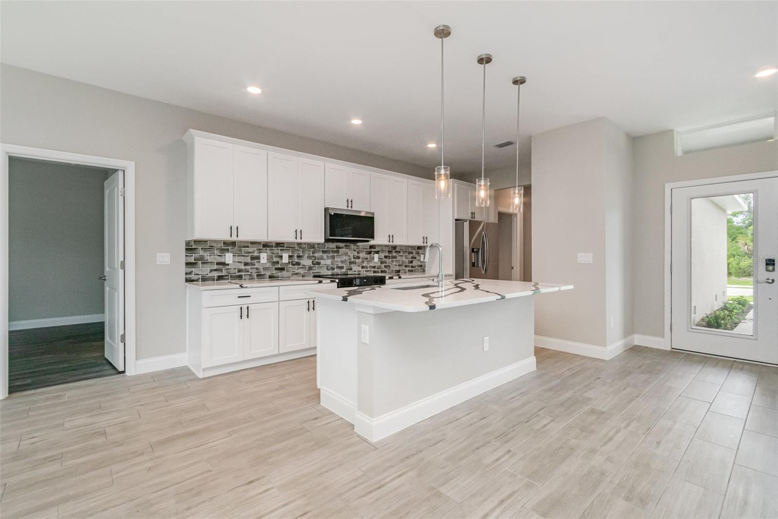 Image 11 of 28 For 14362 San Domingo Boulevard