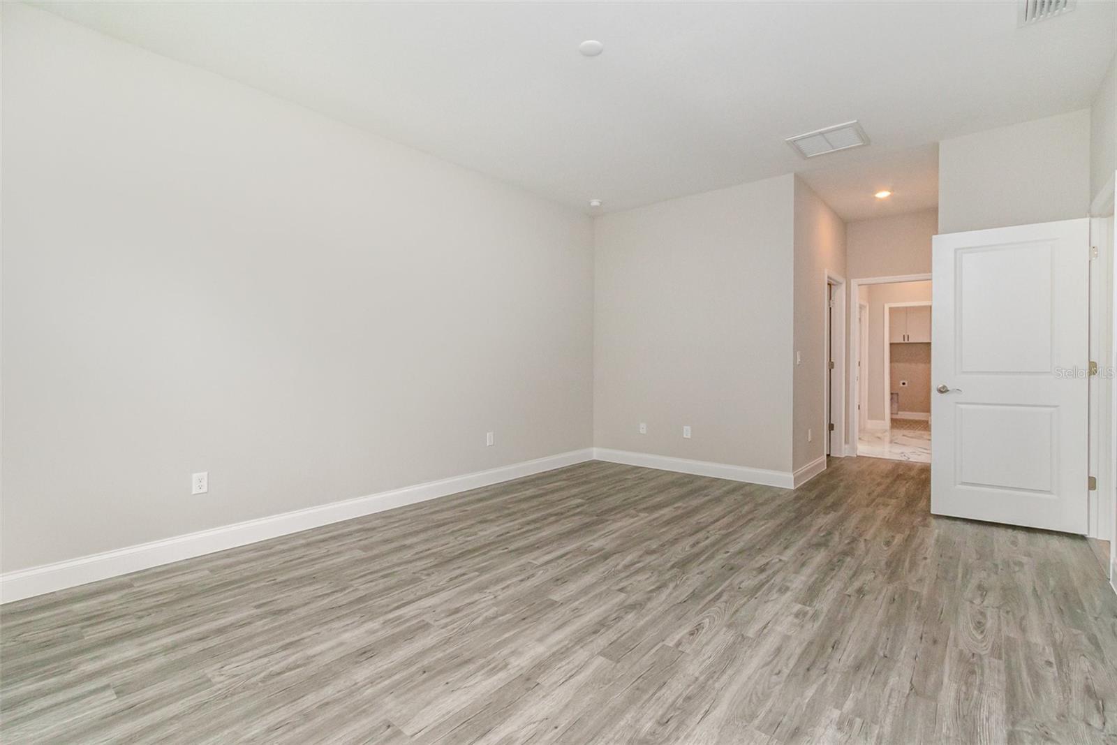 Image 14 of 28 For 14362 San Domingo Boulevard