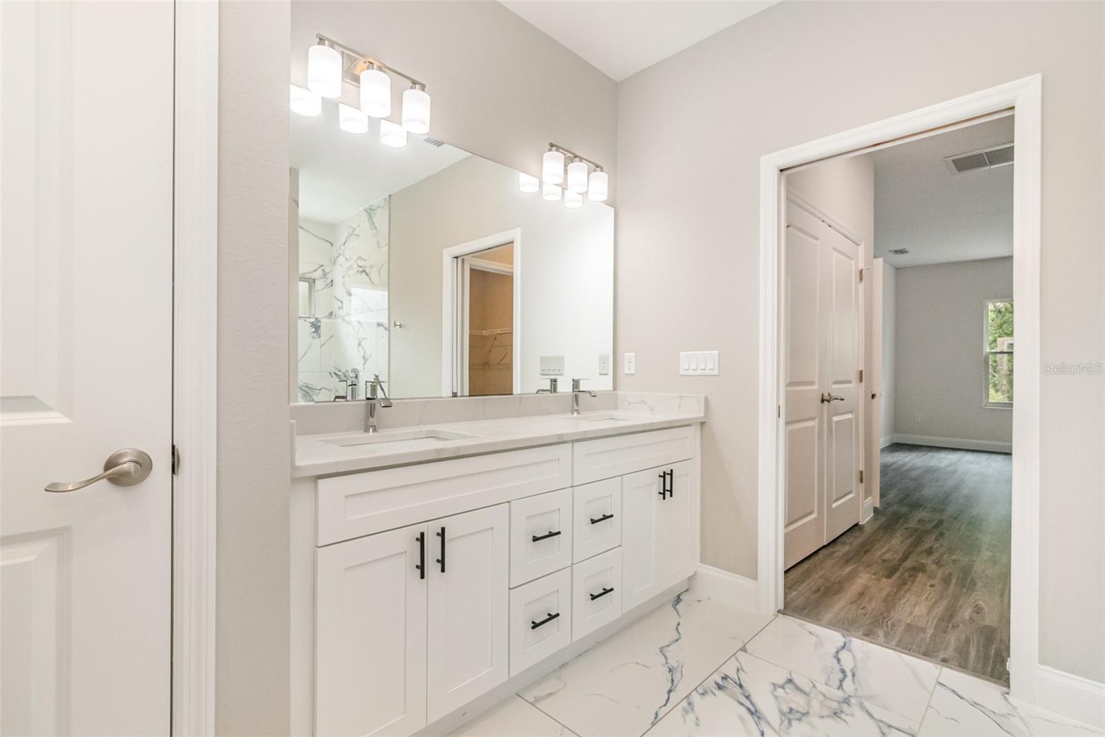 Image 17 of 28 For 14362 San Domingo Boulevard
