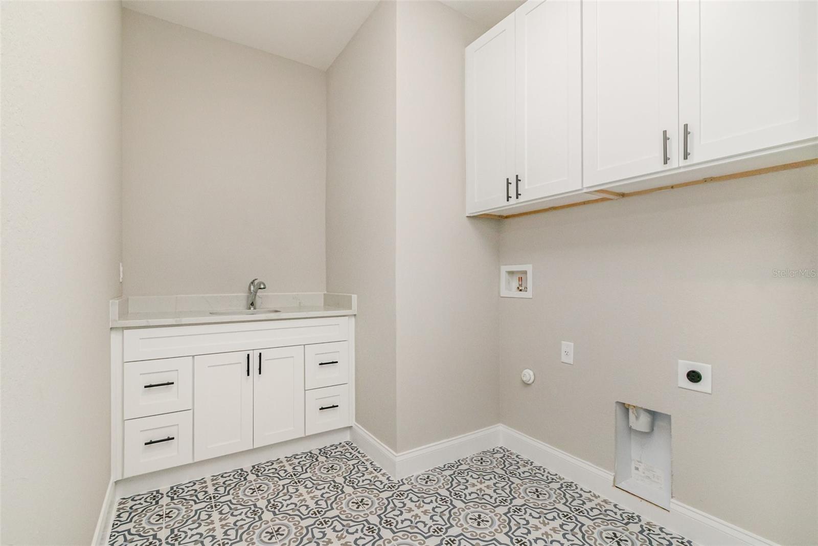 Image 19 of 28 For 14362 San Domingo Boulevard
