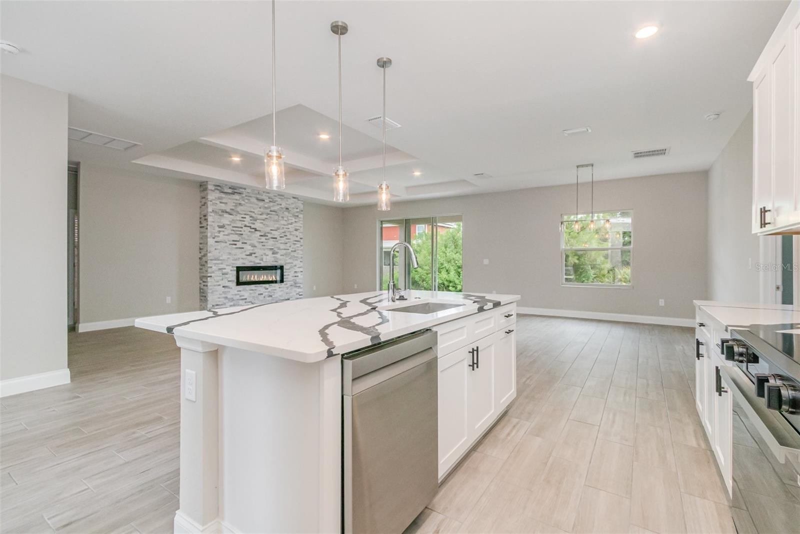 Image 9 of 28 For 14362 San Domingo Boulevard