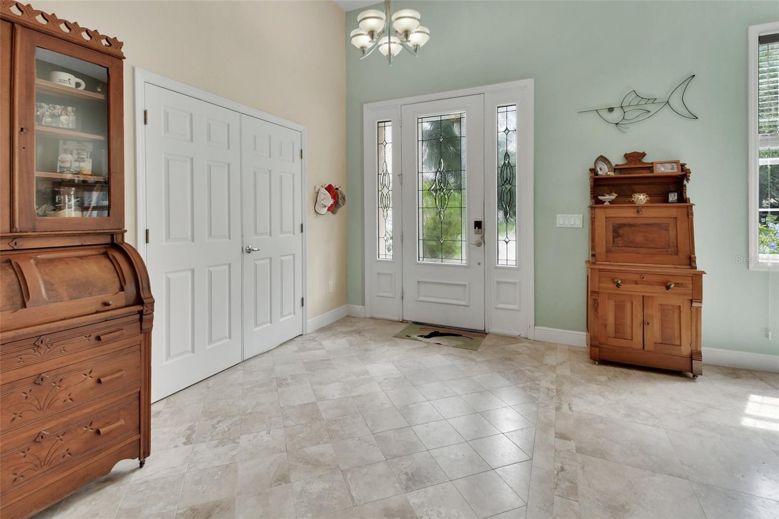 Image 16 of 53 For 2770 Red Wing Village