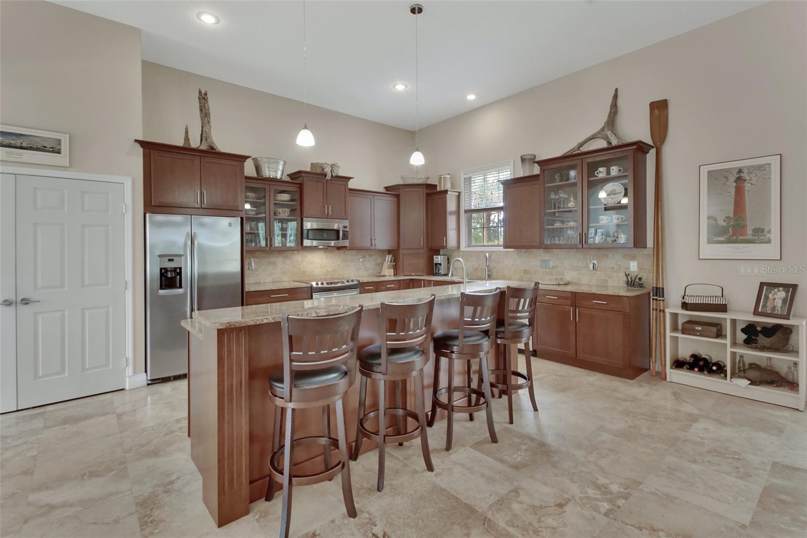 Image 6 of 53 For 2770 Red Wing Village