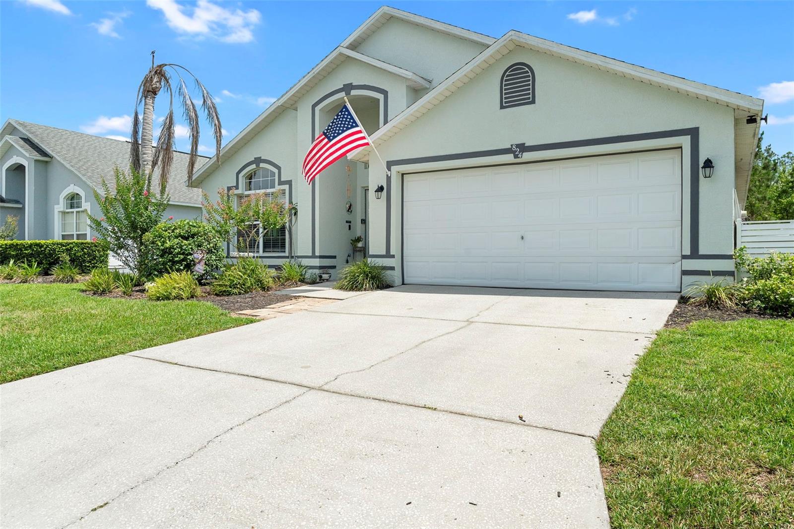 Image 2 of 30 For 824 Casterton Circle