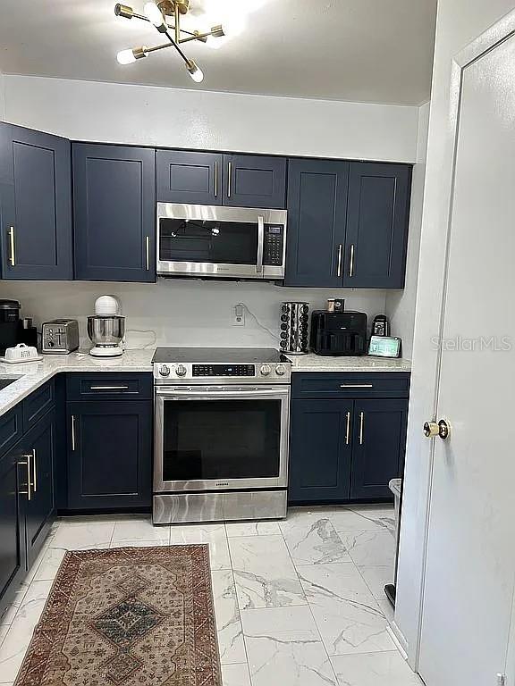 Image 10 of 32 For 2380 Spring Hollow Drive