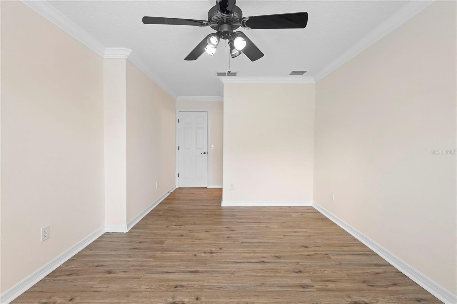 Image 39 of 57 For 2263 Catbriar Way