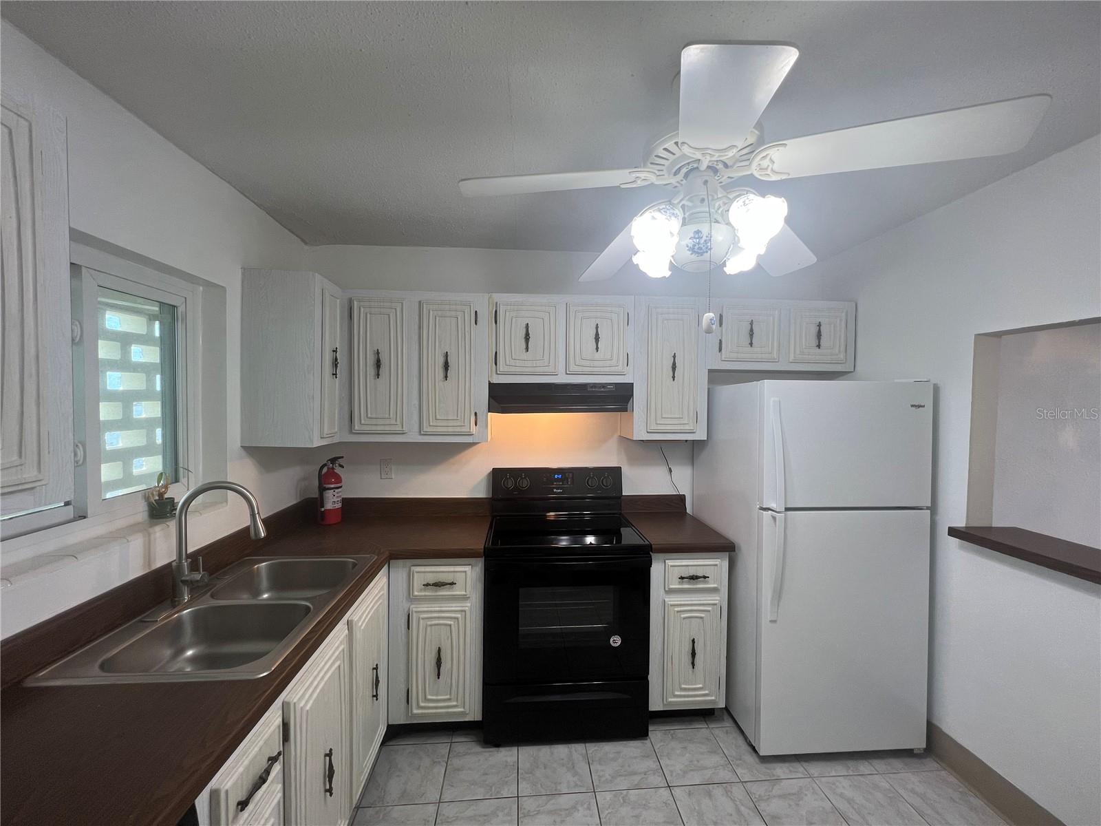 Image 9 of 45 For 2711 Halifax Avenue 593