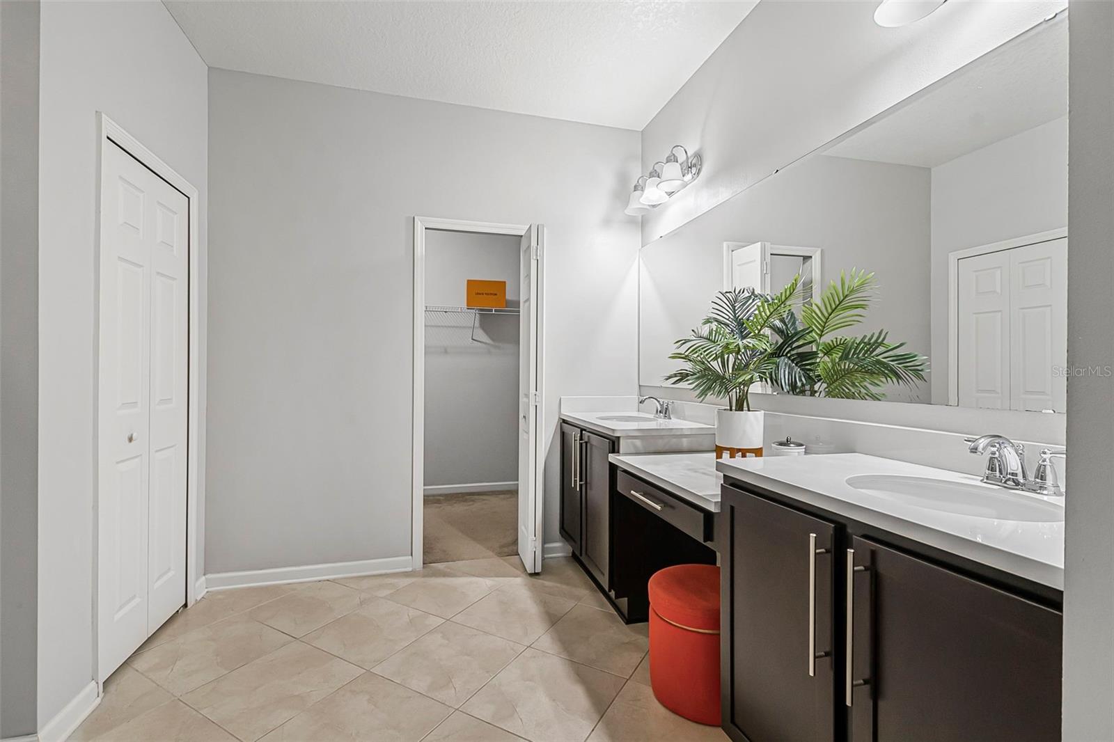 Image 17 of 51 For 31 Abacus Avenue