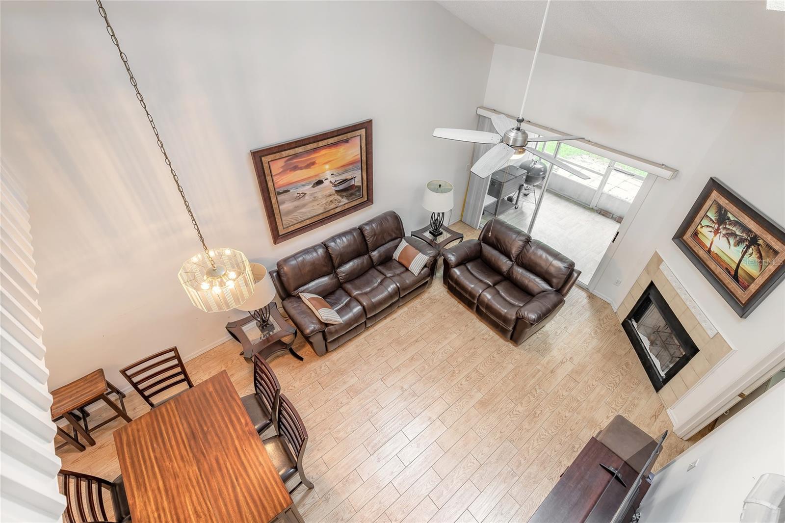 Image 30 of 44 For 961 Lakewood Terrace C