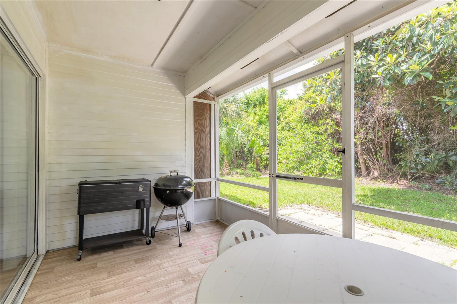 Image 42 of 44 For 961 Lakewood Terrace C