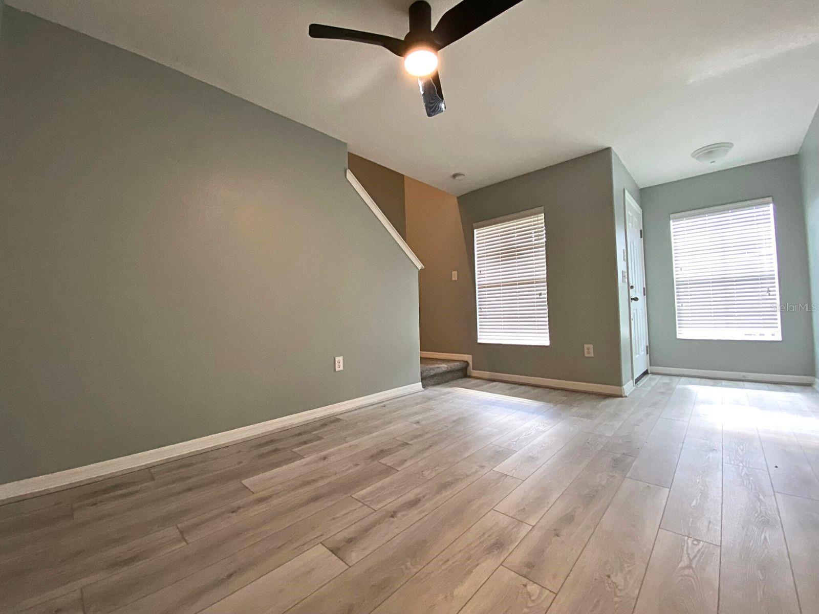Image 2 of 23 For 405 Carina Circle
