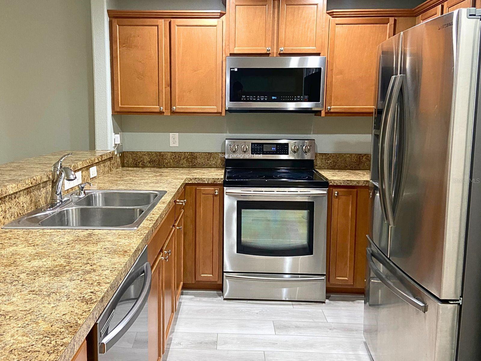 Image 4 of 23 For 405 Carina Circle