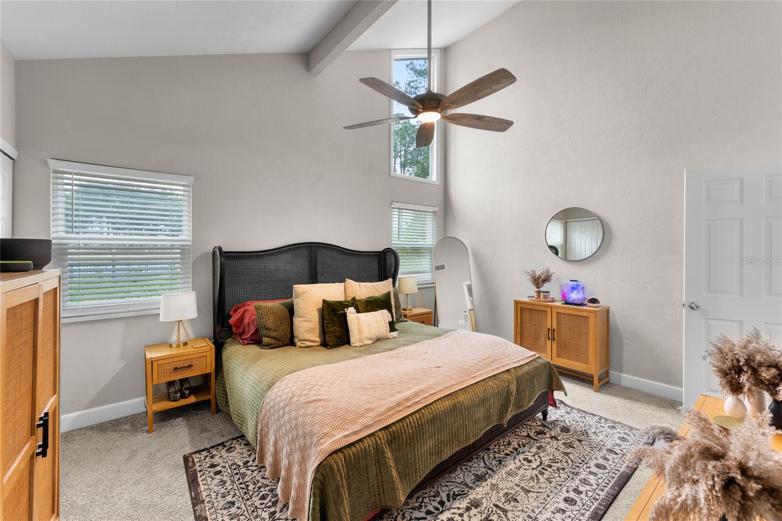 Image 13 of 26 For 64 Ravenwood Court