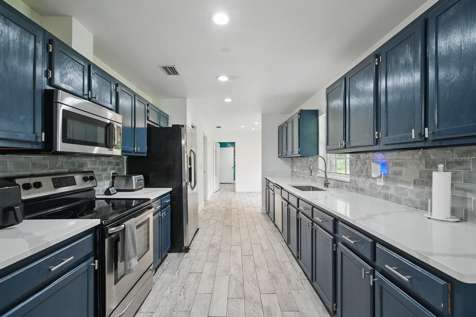 Image 12 of 47 For 2950 Ragis Road