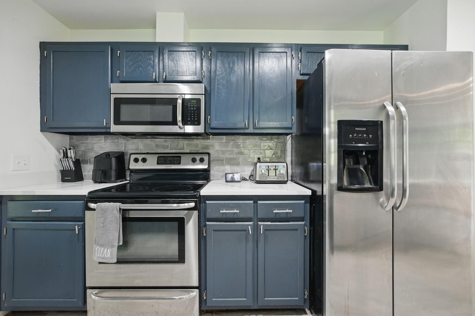 Image 13 of 47 For 2950 Ragis Road
