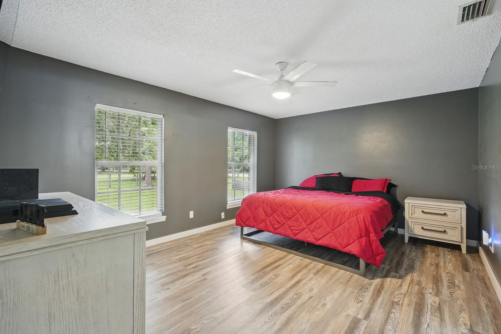 Image 20 of 47 For 2950 Ragis Road