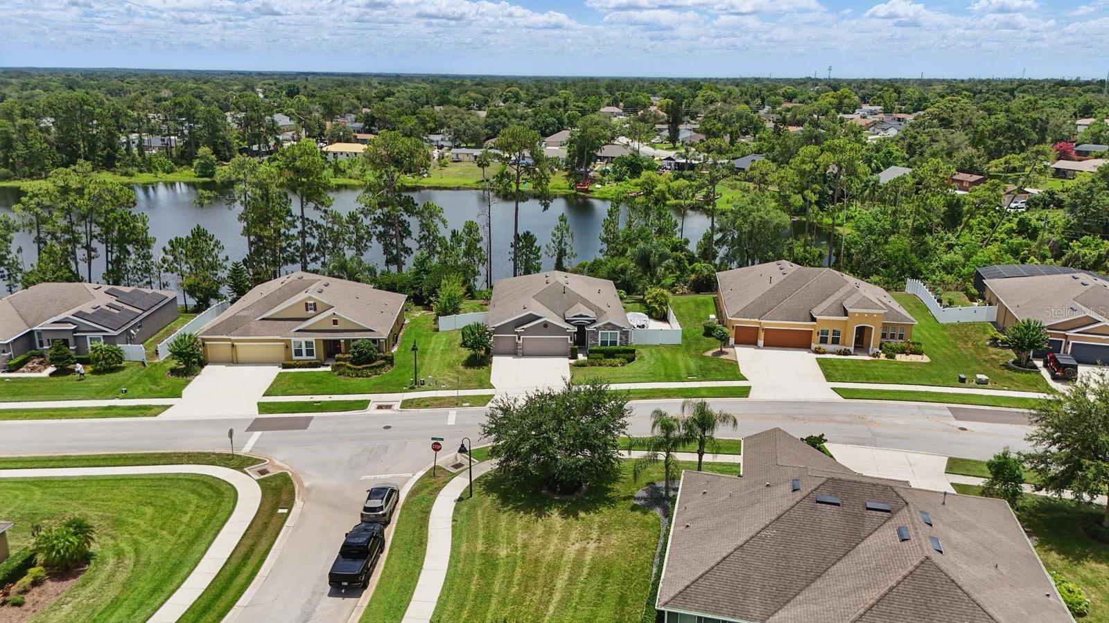 Image 3 of 54 For 1314 Lake Baton Drive