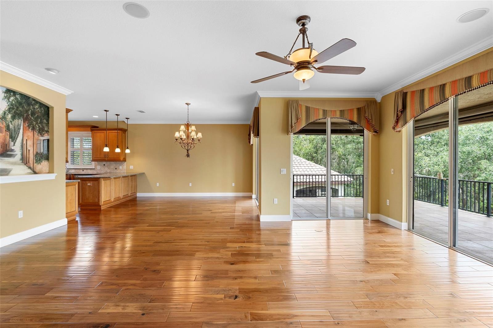 Image 24 of 69 For 762 Onyx Parkway