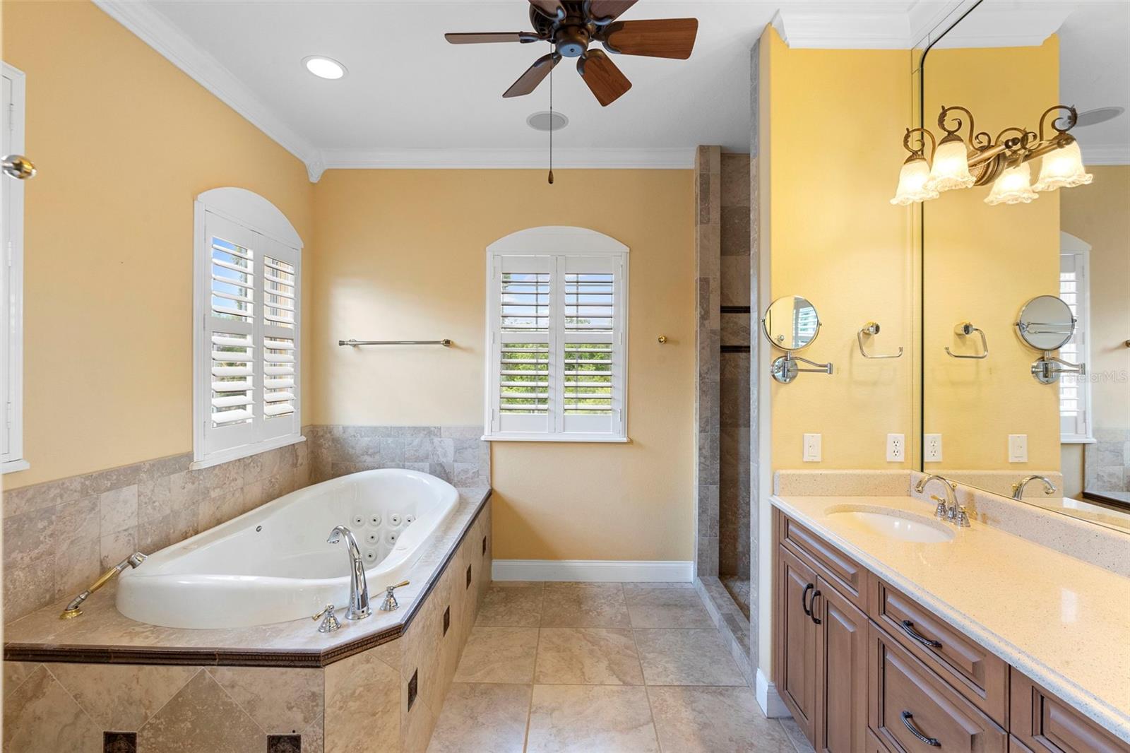 Image 39 of 69 For 762 Onyx Parkway