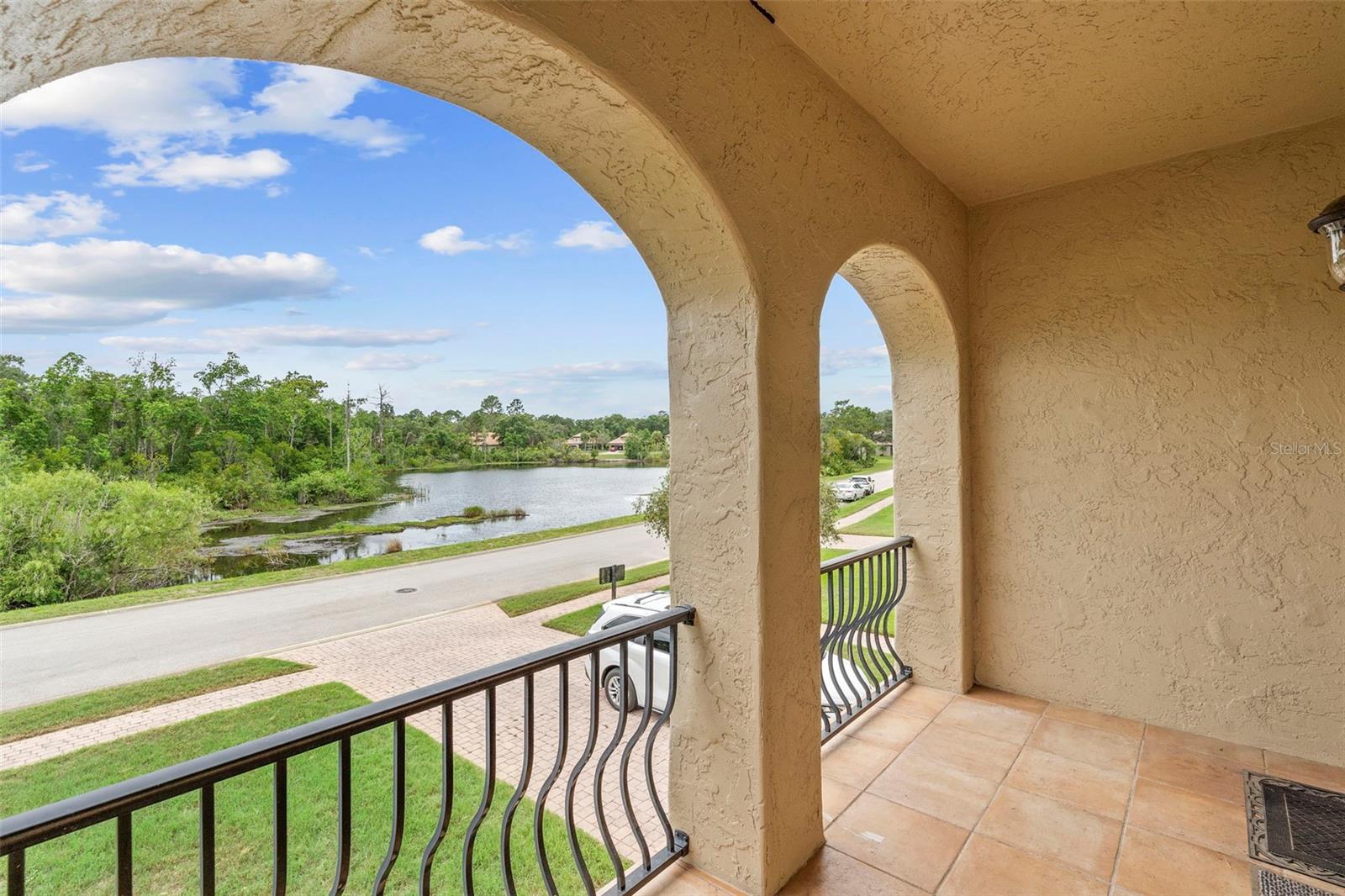 Image 51 of 69 For 762 Onyx Parkway