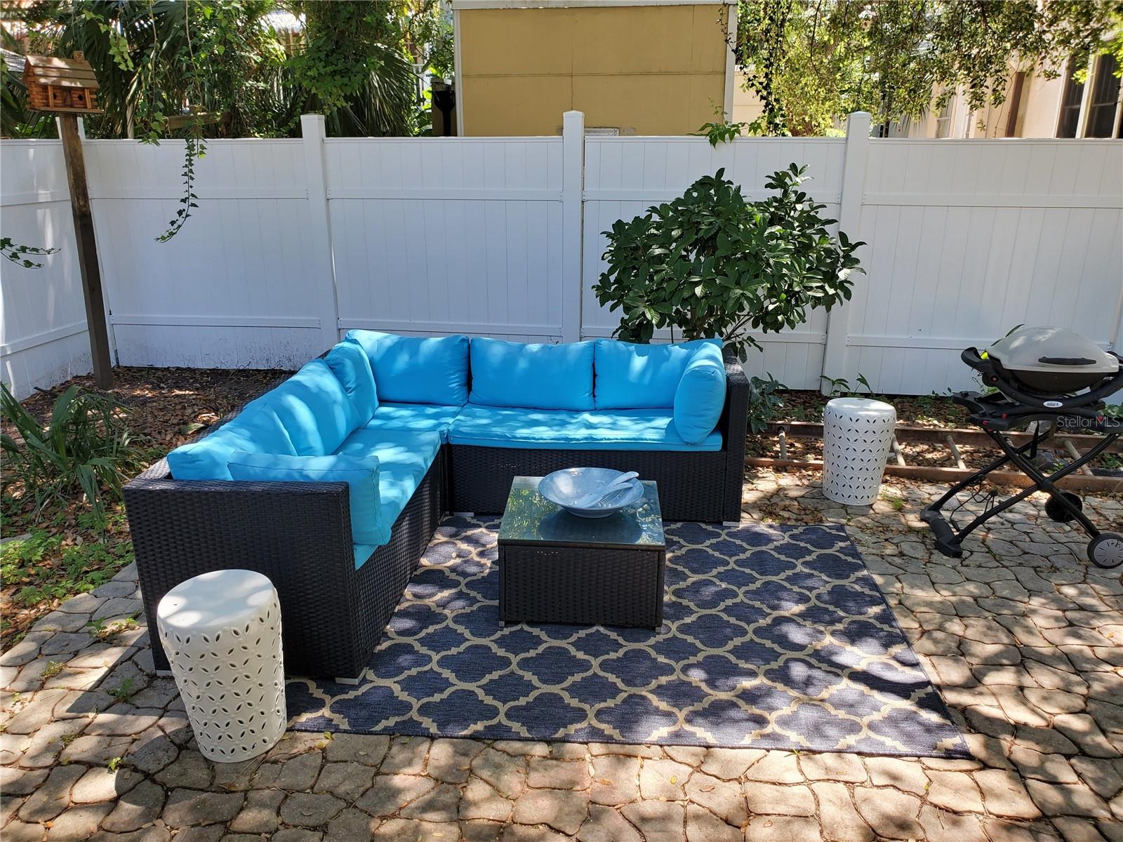 Image 12 of 12 For 410 Oleander Avenue