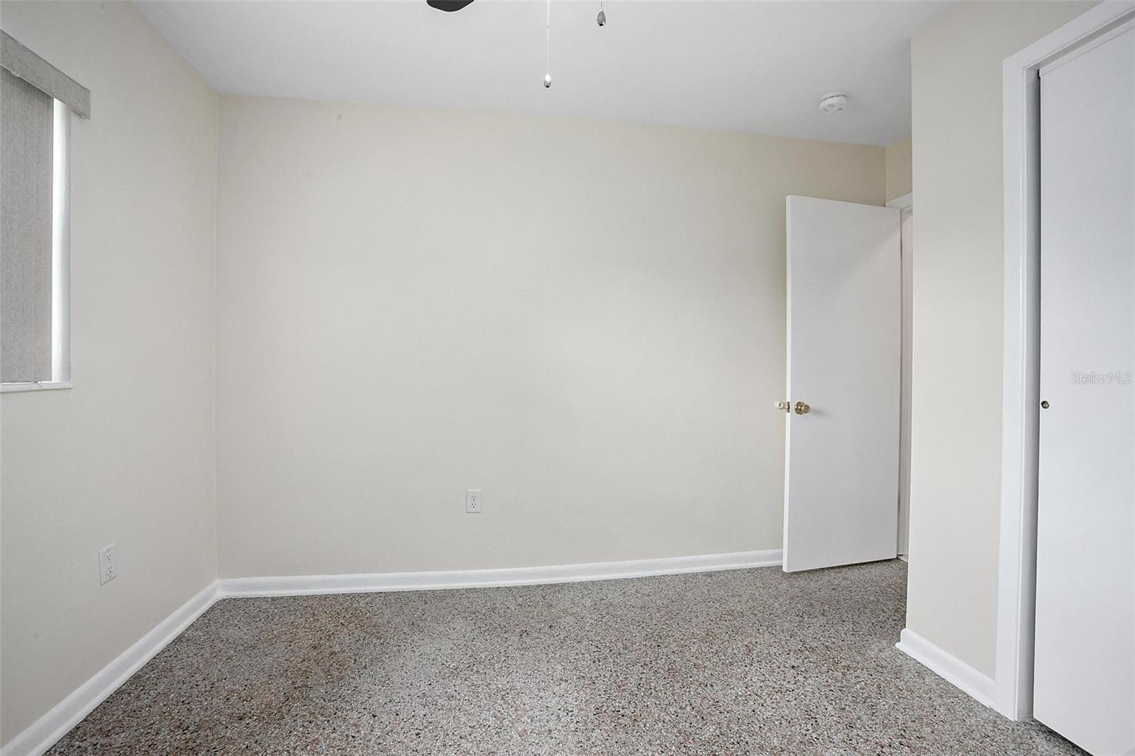 Image 11 of 30 For 502 Hogle Avenue