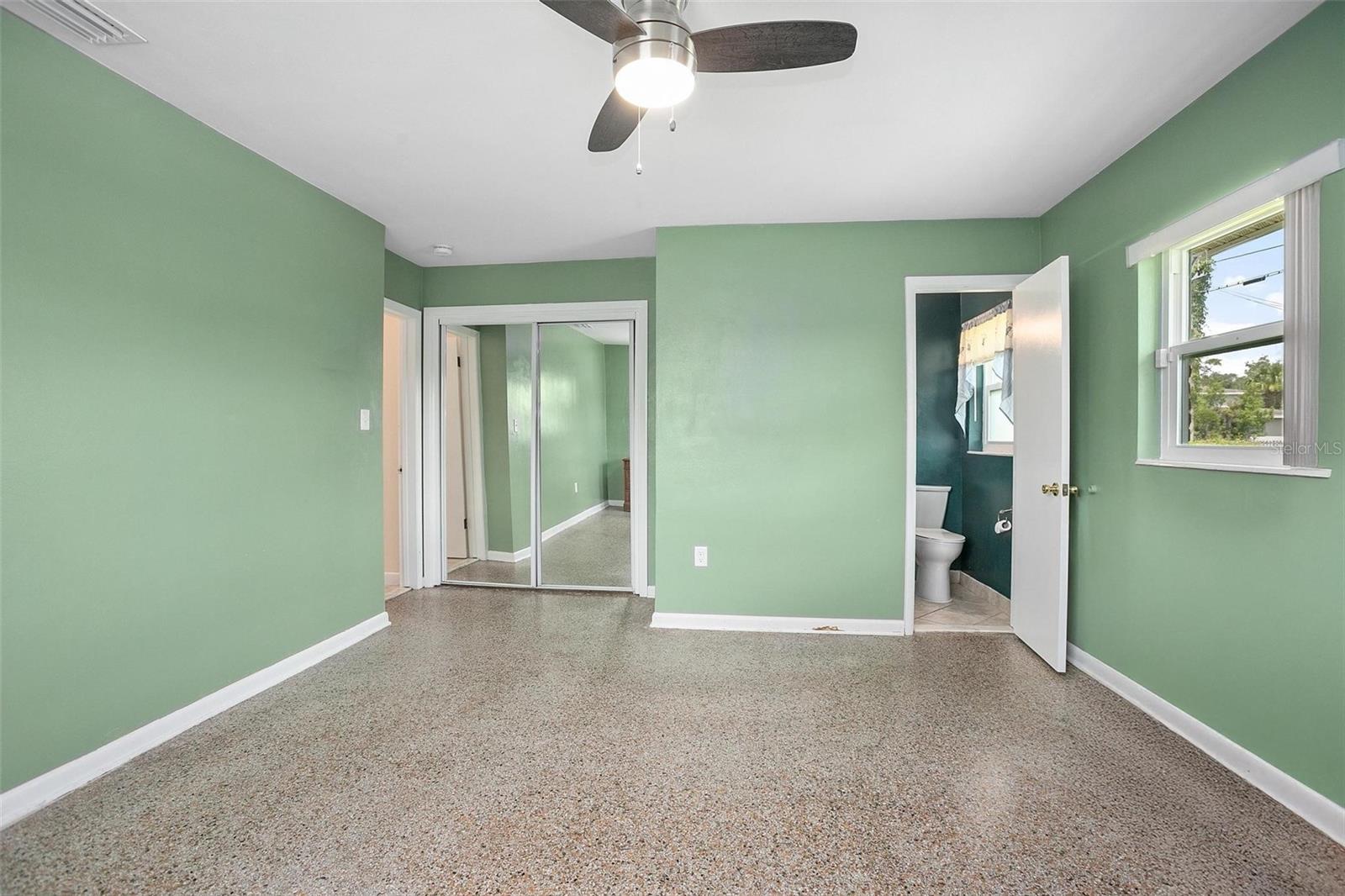 Image 19 of 30 For 502 Hogle Avenue