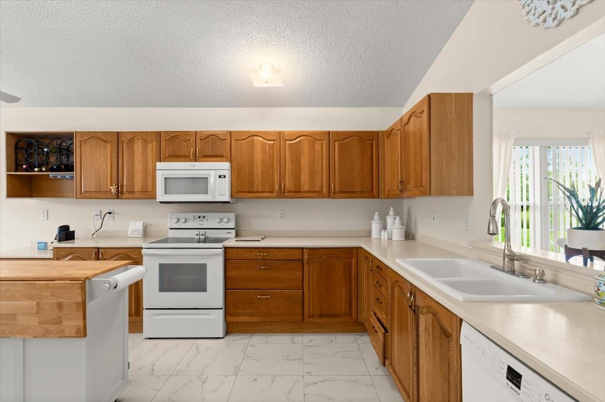 Image 4 of 32 For 123 Wood Ibis Court