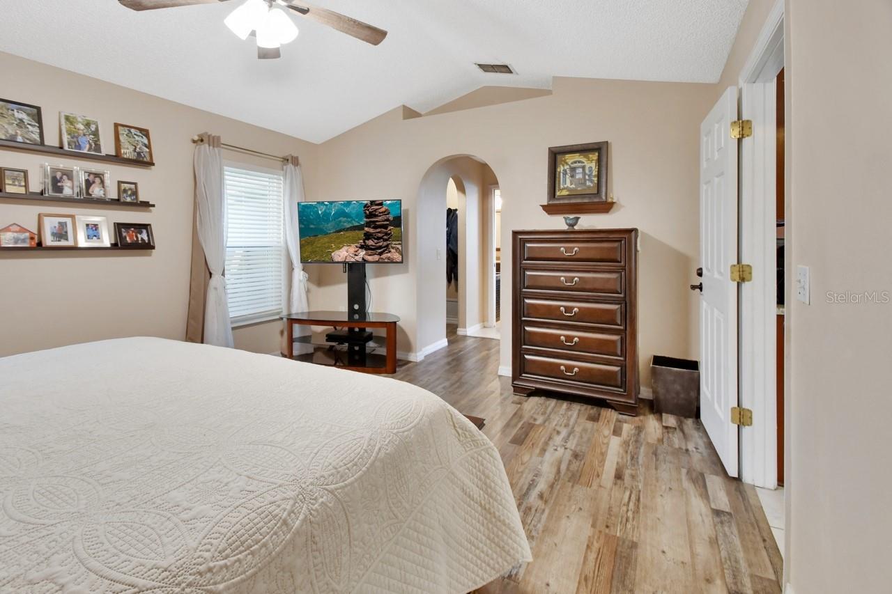 Image 18 of 46 For 1020 Orange Avenue